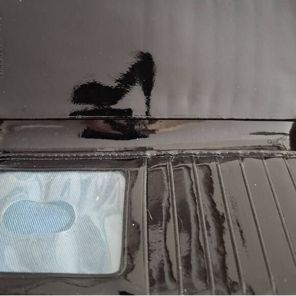 Dooney & Bourke Patent Leather Black Tri-Fold Wallet – Long Style - Picture 2 of 8